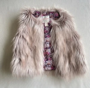Cat & Jack Faux Fur Vest Beautiful Blush-Tan color Girls S 6-6X - Picture 1 of 5