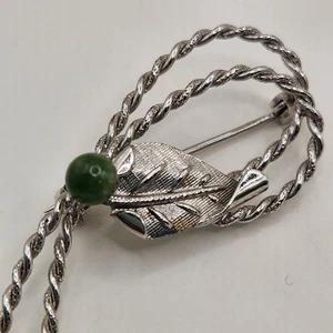 Sterling Leaf Brooch With Jade Cabachon - Picture 1 of 5