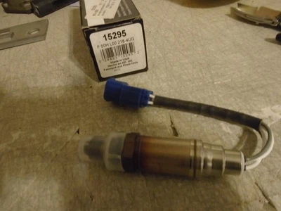 Sensor de oxígeno BOSCH 15295 PARA SUZUKI Grand Vitara 99-03 Chevrolet Tracker Foto 1 de 3