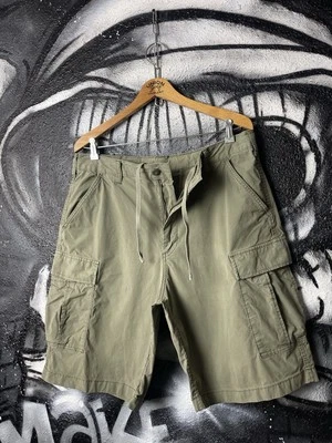 Uniqlo Green Cargo Shorts Men’s Size 33 - Image 1 of 4