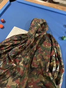 Genuine Swiss Army Camo Rain Poncho Hooded Alpenflage EU Size 40 / 130 Cm - Picture 1 of 7