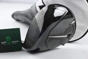 Left Hand Titleist TSR3 Driver / 9 Degree / Regular Flex Fujikura Speeder 74 - Picture 1 of 9