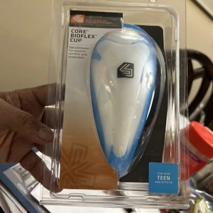 ๐ Shock Doctor Core Bioflex Athletic Cup Size TEN Age 10-14 Blue And White K3 - Picture 1 of 10