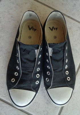 Vty -Victory Slip-ons * Stoff-Sneaker schwarz * Gr.39 - Bild 1 von 2