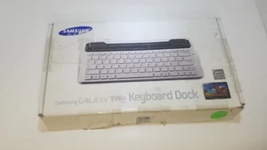 Samsung ECR-K14AWEGXAR White QWERTY Keyboard Dock for Galaxy Tab-10.1 - Picture 1 of 5