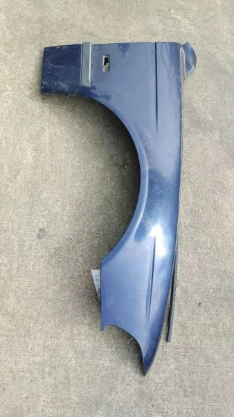 97 98 99 00 01 02 03 BMW 540I E39 GUARDABARROS DERECHO AZUL Foto 1 de 4