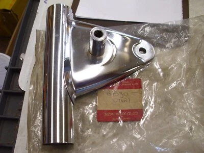 Nuevo de Lote Original Suzuki Soporte de Faro Horquilla Oreja 1971 TS250 Savage 51530-30010!# Foto 1 de 4