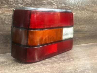 Chevrolet Spectrum: 1985, 1986, izquierda - luz trasera del conductor Foto 1 de 4