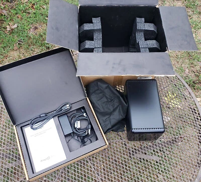 Almacenamiento en disco duro externo Data Robotics DROBO DRO4D-U 4 bahías - Leer descripción Foto 1 de 4