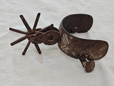 古董正品 19 世纪中期 - 19 世纪中期手工墨西哥 VAQUERO SPUR — 第 1/4 张图片