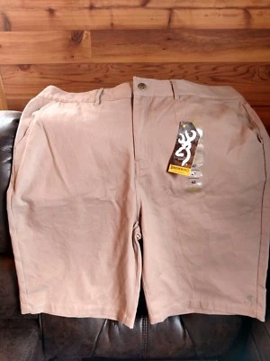 NUEVO CON ETIQUETAS PANTALONES CORTOS PARA HOMBRE 42" BROWNING® ROPA DEPORTIVA INFORMAL CORTEZA DE PINO/TAN WILKES  Foto 1 de 4