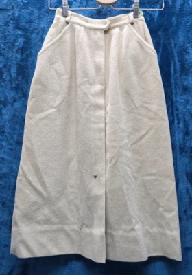 Vintage 1960s Summit of Boston IVORY XS Tweed Wool Skirt - Image 1 of 4