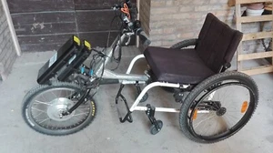 Carrozzina (Quickie) e motorizzazione (Team Hybrid) per disabili - Foto 1 di 8