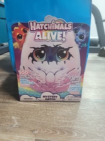 Hatchimals Alive Mystery Hatch Interactive Draggle with Mist, Lights & Sounds