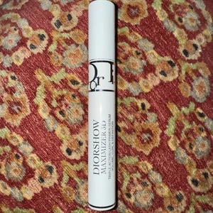 DIORSHOW Christian Dior Lash Maximizer 3D 0,34 fl. oz./10 ml NUOVO siero primer - Foto 1 di 3
