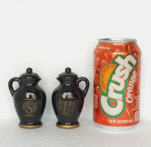 Vintage Salt & Pepper Shakers Black Pitchers w/ Gold Gilt Trim Red Clay - Picture 1 of 7