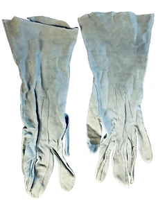 VTG 1950`s Wrist Length Gray Kid Soft Leather Gloves 10¼ " X 8" - Picture 1 of 2