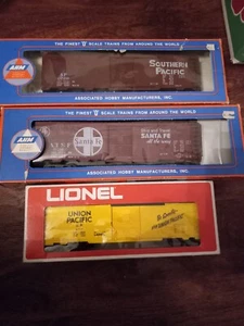 AHM O Scale riesige Kastenwagen Lionel abgebildet zum Größenvergleich nicht enthalten - Bild 1 von 8