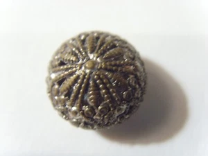 antique silver tone metal filigree dome mirror back collector button 51802 - Picture 1 of 5