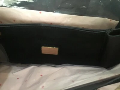 ¡LIMPIEZA! Escarabajo Celene Chevron Gran Comprador - Gamuza Negra. Nuevo con etiquetas. Precio de venta sugerido por el fabricante £320 Foto 1 de 4