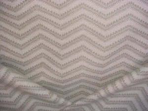 12-3/4Y Scalamandre SU 00019670 Brushed Chevron Dove Bargello Upholstery Fabric - Picture 1 of 4
