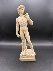 Vtg Sculpture Michelangelo’s David 9” Resin Made In Italy Souvenir - Picture 1 of 8