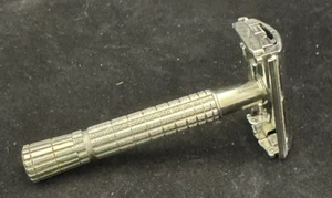 Navaja de afeitar de seguridad abierta Gillette TTO Twist E3 1959 de colección - Imagen 1 de 6