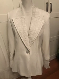 Allyson Cara 2 Piece Wedding Dress Size 8 Worn 3 Hours - Picture 1 of 10