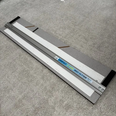 LOGAN 301-1 Compact Classic Mount Cutter, for Picture Framing cutting Mountboard - Image 1 of 4