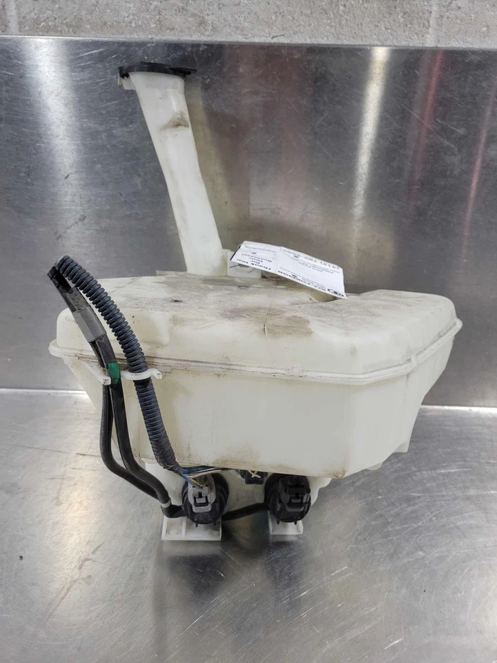 08 09 10 11 12 13 14 SCION XD Botella Lavadora Foto 1 de 1