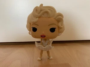 Marilyn Monroe funko Pop 24 style Icons Nr.24 - Bild 1 von 3