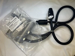 STARLINE BUSWAY TAP BOX CBMDCT5HE94-4’-(2)CS8364C-4 Amplificador máximo: 50, 100 % tierra - Imagen 1 de 6