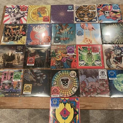 Grateful Dead 7” Singles Collection; Complete Set Of All 21 Vinyl, #’d Releases Foto 1 de 4
