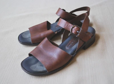 Sandalia de cuero vintage para mujer tacón bajo marrón ENZO ANGIOLINI talla 5,5 Foto 1 de 4