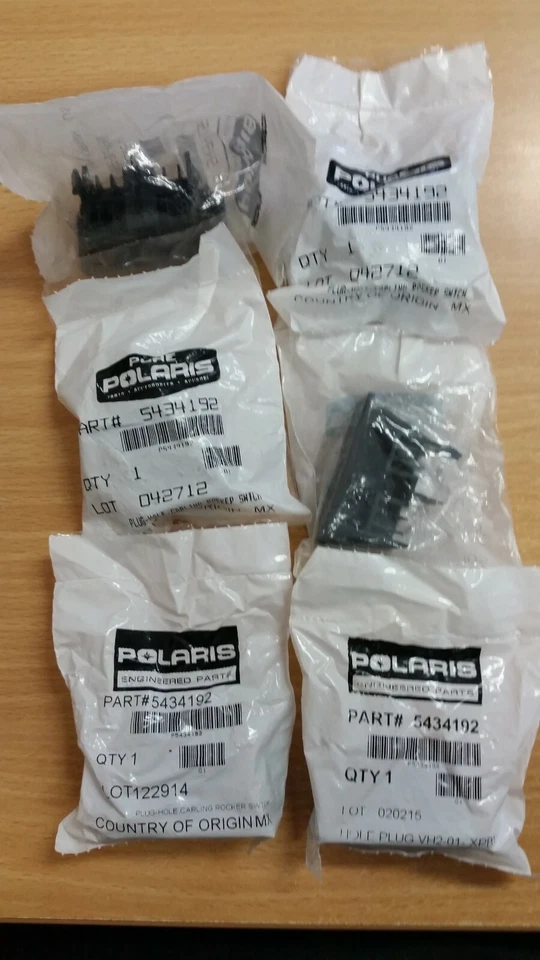 5434192 Polaris plug hole carling rocker switch - image 1 of 1