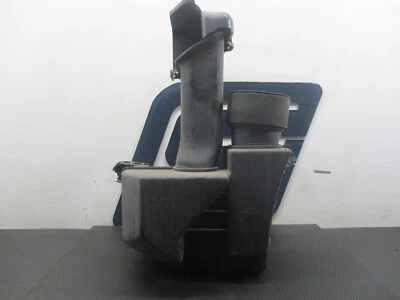 Acura MDX 2002 - Cámara resonadora de admisión de aire inferior Foto 1 de 4