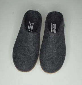 Kyrgies Wool Mules Size 40 EU Dark GRAY - Picture 1 of 4