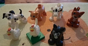 7 ASSORTED LEGO DUPLO ANIMAL FIGURES COW CHICKENS PIG DOG CATS LOVELY SET 2 - Picture 1 of 4