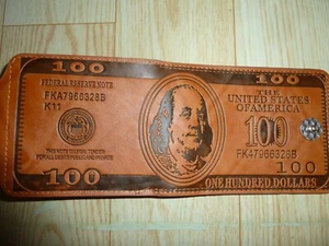 Nagelneue Geldbörse mit Aufdruck - Bild 1 von 5