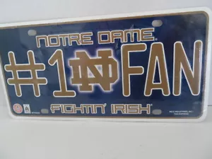 Placa de licencia con logotipo del equipo de fans de Notre Dame FIGHTIN IRISH #1 NUEVO EN PAQUETE - Imagen 1 de 1