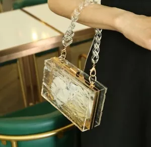 Bolso sin asas transparente de acrílico EVA hielo aplastado para mujer Bolso de mano transparente Cartera para banquete - Imagen 1 de 11