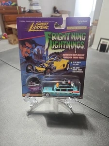 Vintage 1997 Johnny Lightning Fright’ning Lightnings Ghostbusters Ecto-1A Blue - Picture 1 of 3