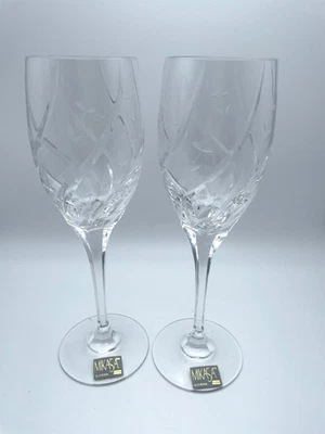 Mikasa Cassidy Crystal Water Wine Goblets Floral Glasses 8 1/4" T 6oz S/ 2  B27 - Image 1 of 4