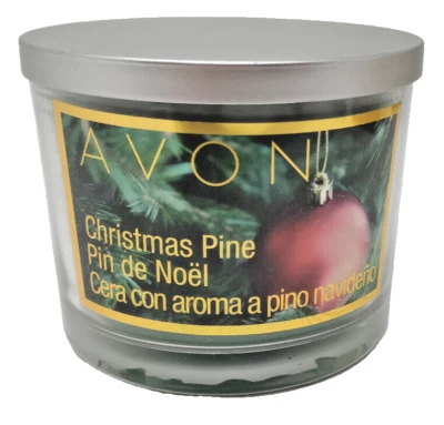 Avon 2013 Christmas Pine Candle 312 g / 11 oz Holiday Christmas New Old Stock - Image 1 of 4