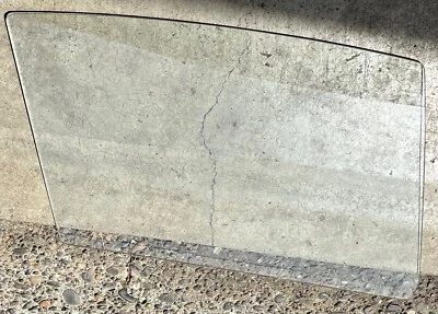 VENTANA DELANTERA DERECHA ORIGINAL SEKURIT PORSCHE 911 912 CON LOGO CORRECTO 1964-1967 Foto 1 de 4