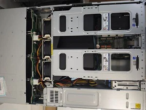 SuperServer SYS-620C-TN12R 12x3,5" Serveur 2x800W Alimentation - Photo 1/6