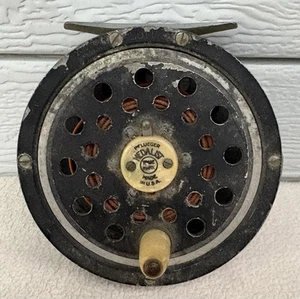 Pflueger Medalist 1494 DA Fly Fishing Reel - USA - Picture 1 of 8