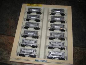 WALTERS HO 932-4473 ORE CARS 12 PACK UNION PACIFIC GOLD LINE SILVER FINISH - Picture 1 of 8