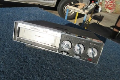 Old School UNDERDASH 8 TRACK TAPE PLAYER Chevy 1969 1968 1970 1971 Imperial 400 Foto 1 de 4