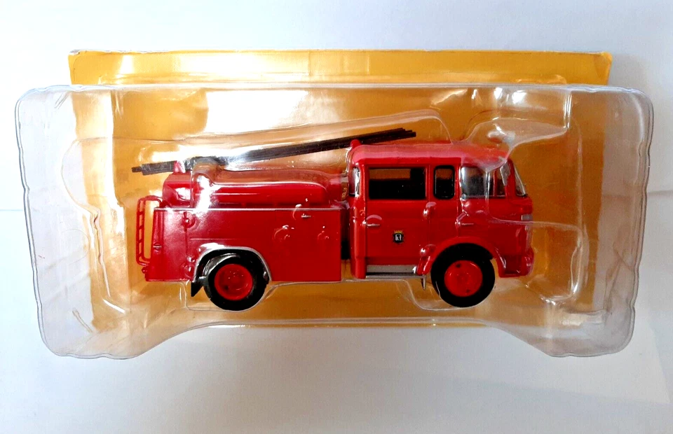 DIE-CAST 1:43 CAMION POMPIERI BERLIET GAK 17 FTP CISTERNA - FRANCIA 1960 - #16 - Immagine 1 di 1